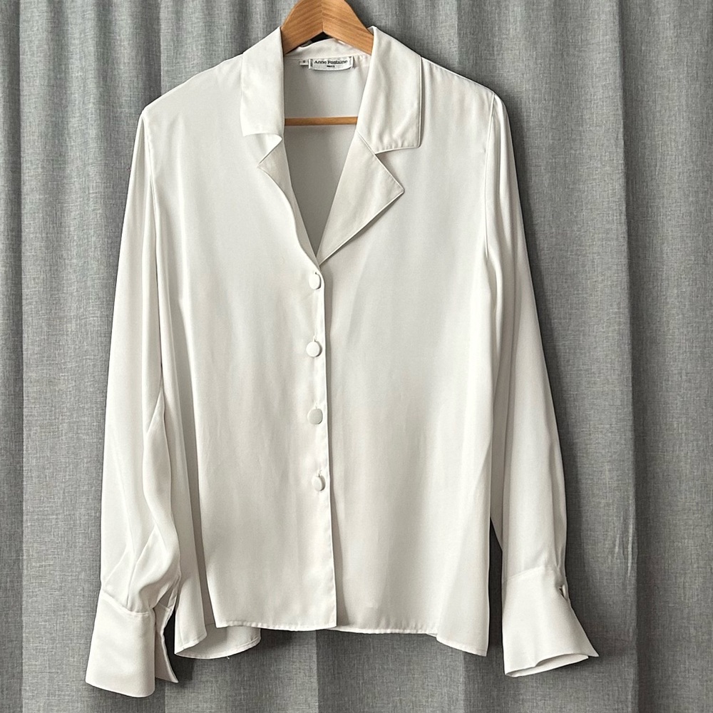 Anne Fontaine White Button-Up Blouse
